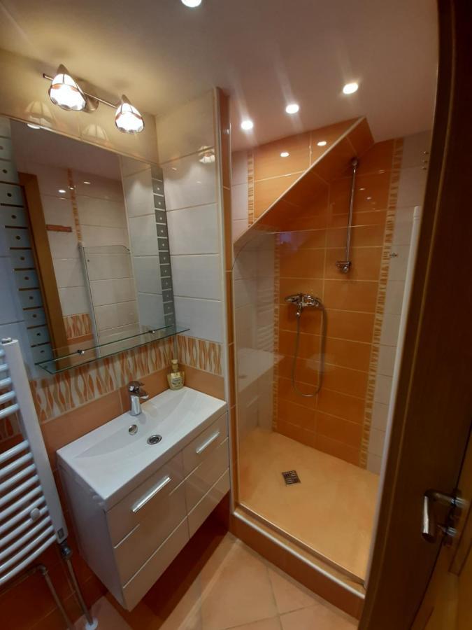 Apartments Sobe Jurcek Luče Екстериор снимка