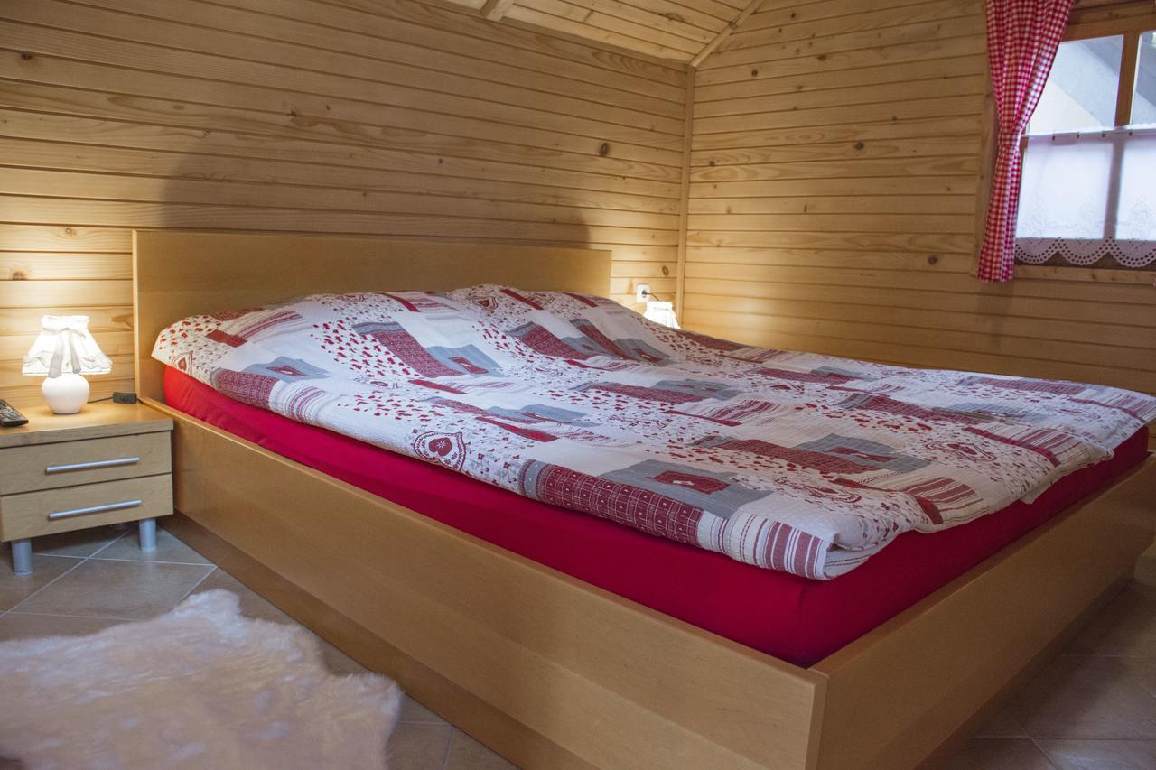 Apartments Sobe Jurcek Luče Екстериор снимка