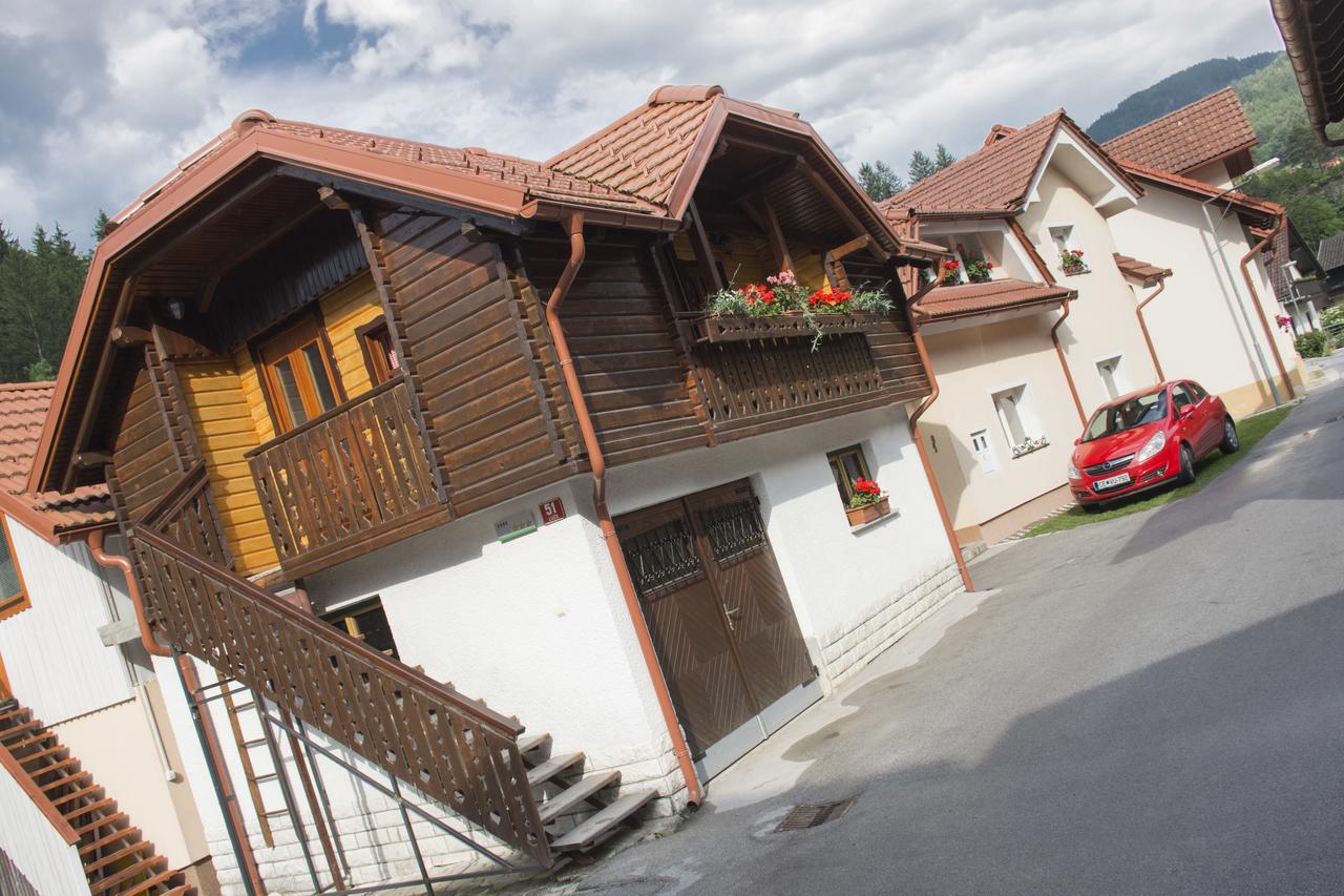 Apartments Sobe Jurcek Luče Екстериор снимка